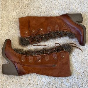 Size 8 Lucky Brand Lace Up Leather Boots w/ Fur